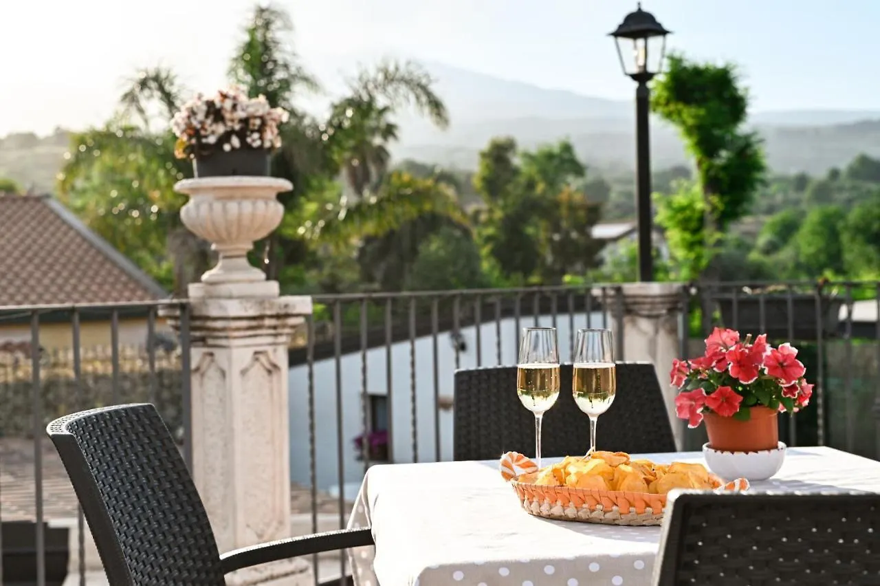 Vakantiehuis I Colori Dell'Etna Villa Santa Venerina Italië