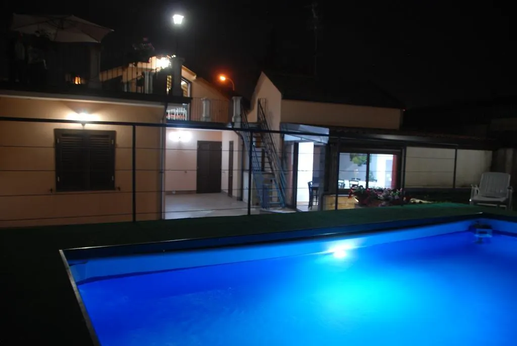Casa vacanze I Colori dell'Etna Villa Santa Venerina